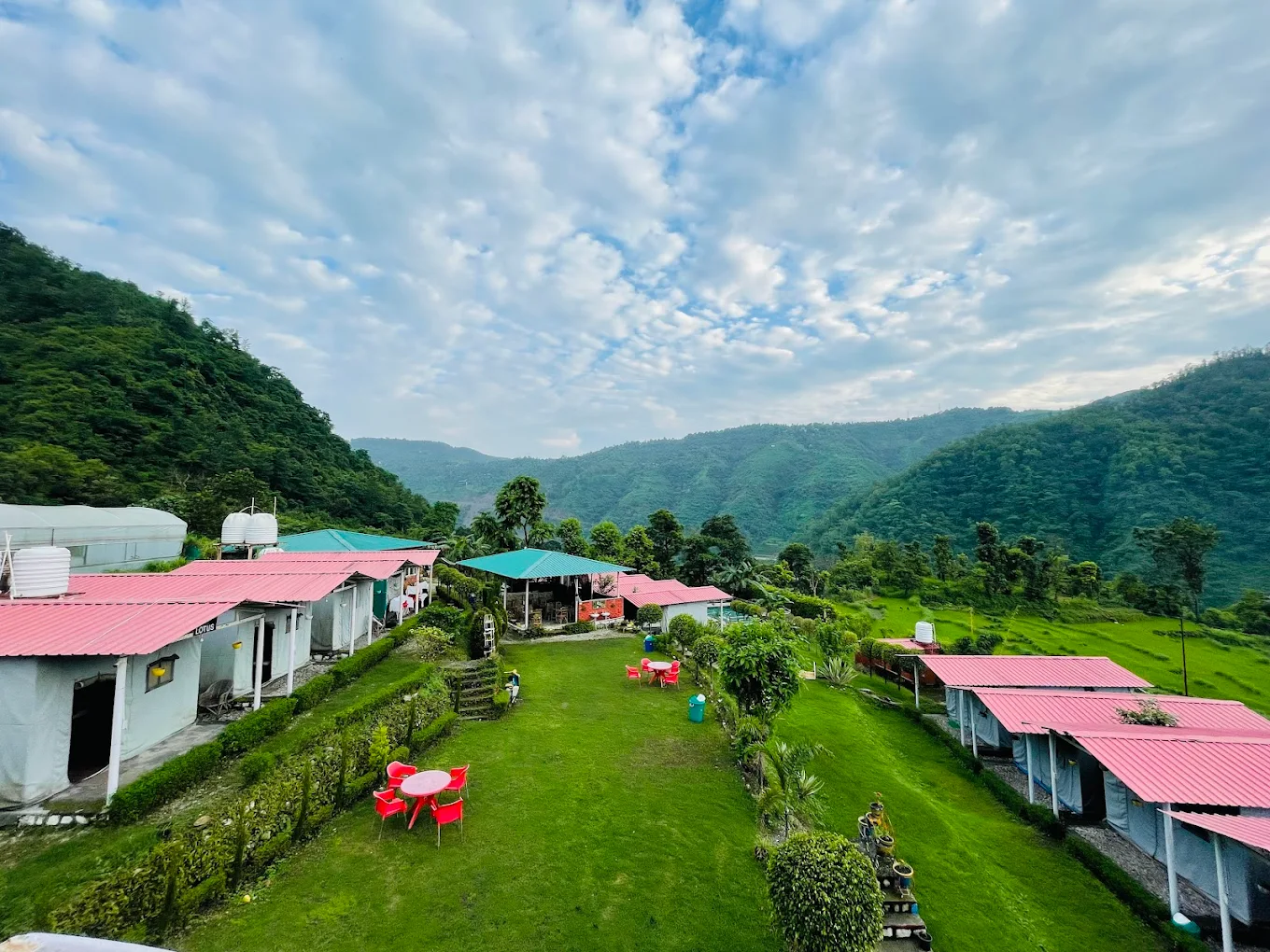 Camp Nature Flavours Maldevta - budget camp-style resort